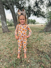 Load image into Gallery viewer, Howdy Pumpkin Bamboo Set (FINAL SALE) SIZES 18/24M, 4YR, 6YR