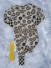 Load image into Gallery viewer, Daddy's Girl Ribbed Bamboo Sleeper