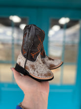 Load image into Gallery viewer, The Beau (brown) Cowhide Tanner Mark Boots