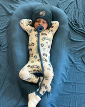 Load image into Gallery viewer, Need For Speed Bamboo Sleeper (FINAL SALE)