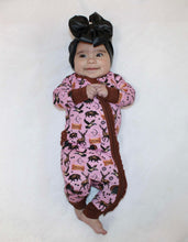 Load image into Gallery viewer, PINK Bella-Breez Hunting Club Bamboo Sleeper READ DESCRIPTION (FINAL SALE)