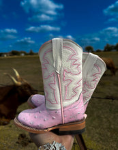 Load image into Gallery viewer, Bubblegum Pink Tanner Mark Boots