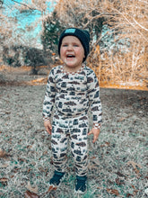 Load image into Gallery viewer, Sad Beige Semis Bamboo Set