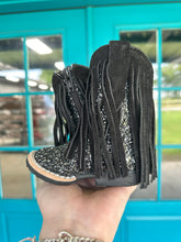 Load image into Gallery viewer, Stormi/Black Sparkle With Fringe Tanner Mark Boots