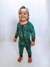 Load image into Gallery viewer, TEAL Bella-Breez Hunting Club Bamboo Sleeper READ DESCRIPTION (FINAL SALE)