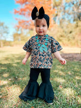 Load image into Gallery viewer, Basic but Bold Double Bell Bottoms