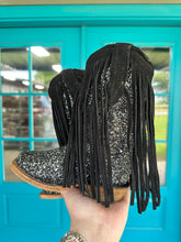 Load image into Gallery viewer, Stormi/Black Sparkle With Fringe Tanner Mark Boots