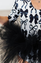 Load image into Gallery viewer, Bow tutu