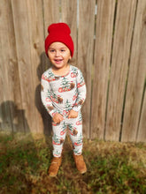 Load image into Gallery viewer, Moo-ey Christmas Bamboo set (FINAL SALE)