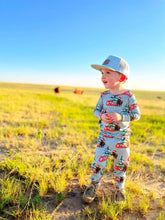 Load image into Gallery viewer, Moo-ey Christmas Bamboo set (FINAL SALE)