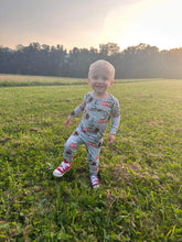 Load image into Gallery viewer, Moo-ey Christmas Bamboo set (FINAL SALE)