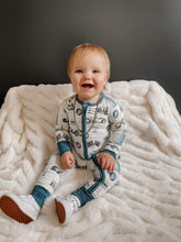 Load image into Gallery viewer, Need For Speed Bamboo Sleeper (FINAL SALE)