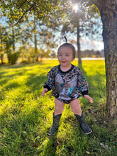 Load image into Gallery viewer, Duck Szn Bubble Romper