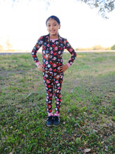 Load image into Gallery viewer, Cowgirl Christmas Bamboo Set