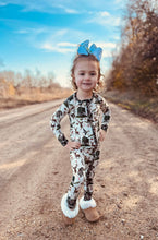 Load image into Gallery viewer, Holiday Huntin' Bamboo Sleeper