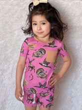 Load image into Gallery viewer, Pink Hunting Bamboo Short Set