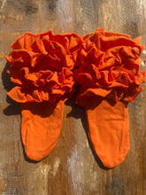 Load image into Gallery viewer, Ankle Ruffle Socks (Multiple Colors)