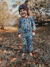 Load image into Gallery viewer, BLUE Bella-Breez Hunting Club Bamboo Set (FINAL SALE)