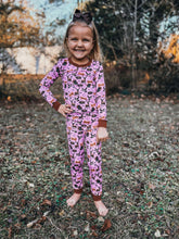 Load image into Gallery viewer, PINK Bella-Breez Hunting Club Bamboo Set (FINAL SALE)