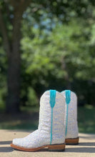 Load image into Gallery viewer, Unicorn Tanner Mark Boots