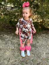 Load image into Gallery viewer, Ankle Ruffle Socks (Multiple Colors)