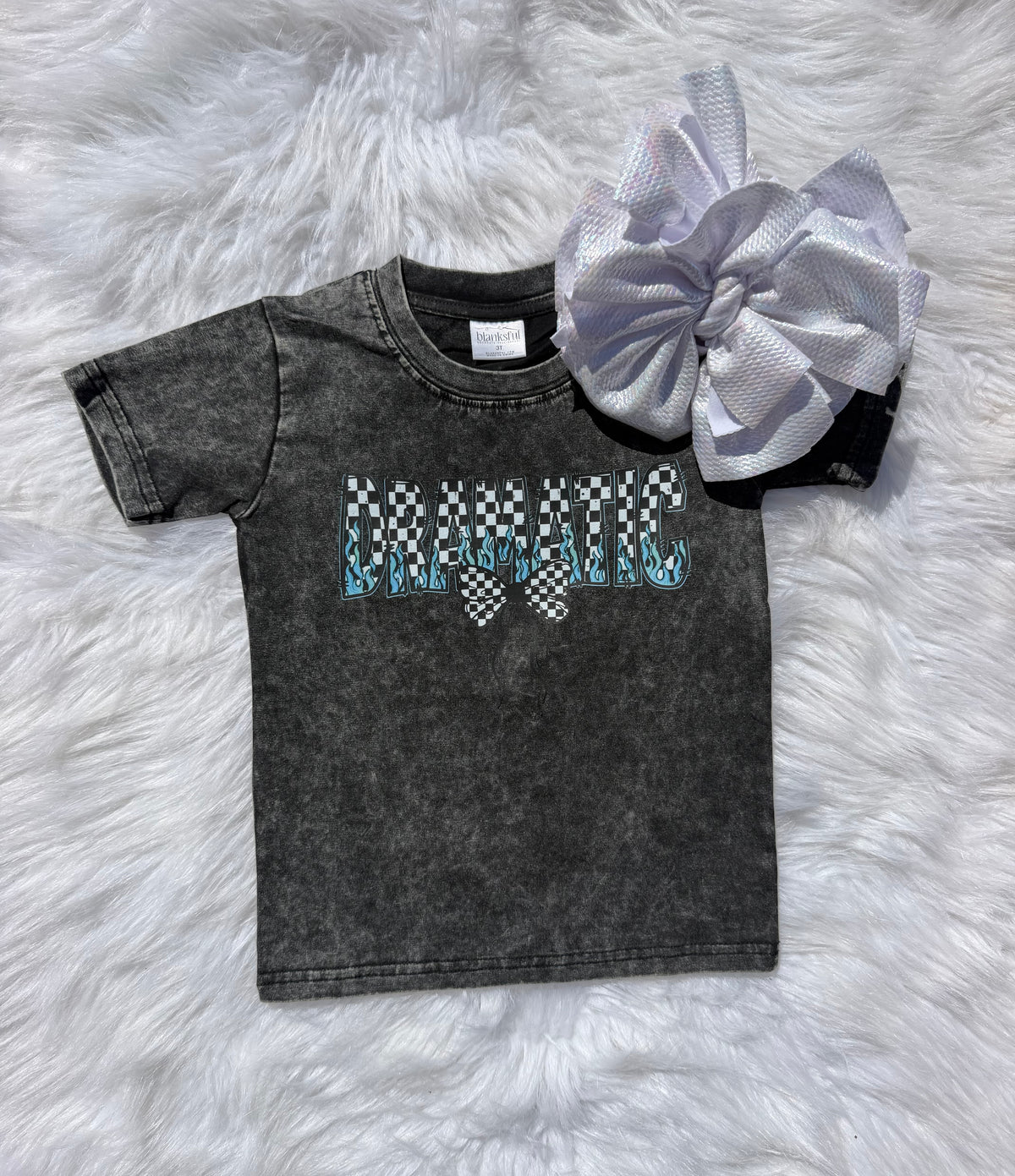 Dramatic bubble/Tee