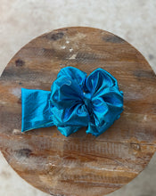 Load image into Gallery viewer, Metallic Messy Headwraps
