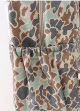 Load image into Gallery viewer, Camo Deer Ruffled Backpack
