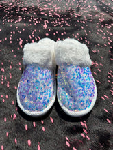 Load image into Gallery viewer, CC Slippers (Multiple options) (FINAL SALE)
