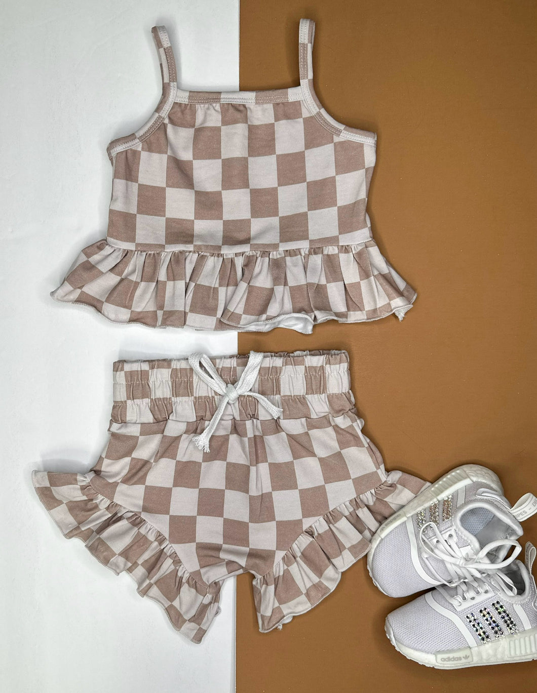 Tan Checkered Set