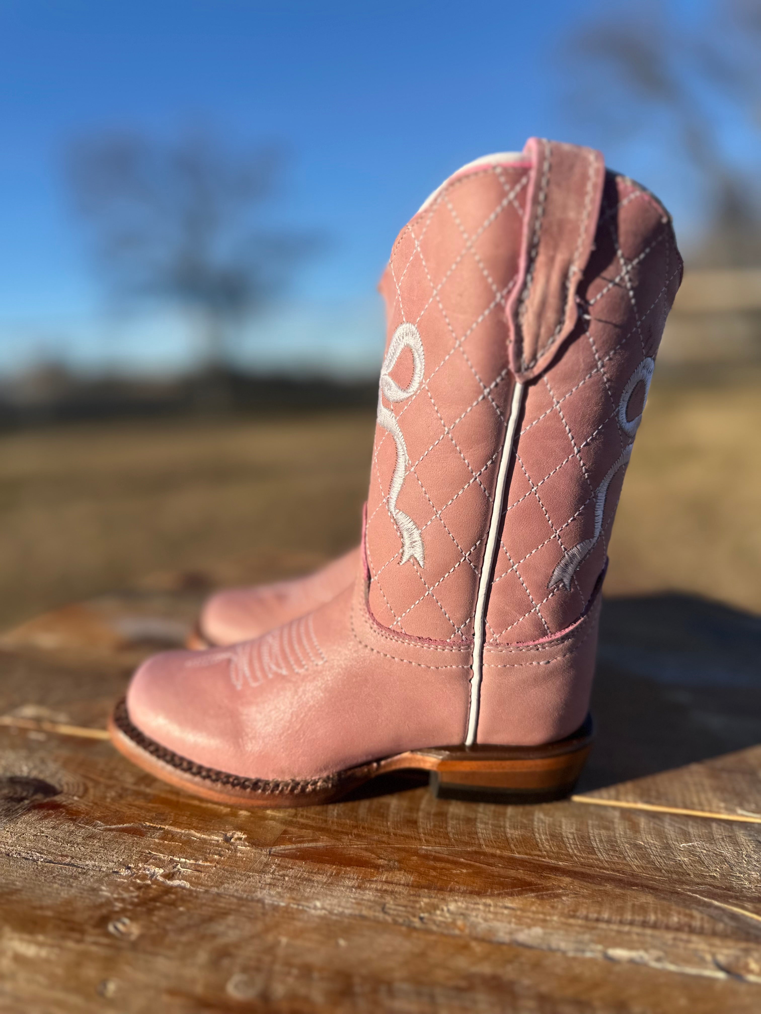Dusty Rose Bow Tanner Mark Boots