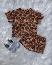 Load image into Gallery viewer, Autumn Acres Oversized Set
