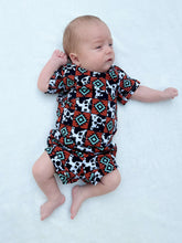 Load image into Gallery viewer, Cow &amp; Aztec Checkered Short Set
