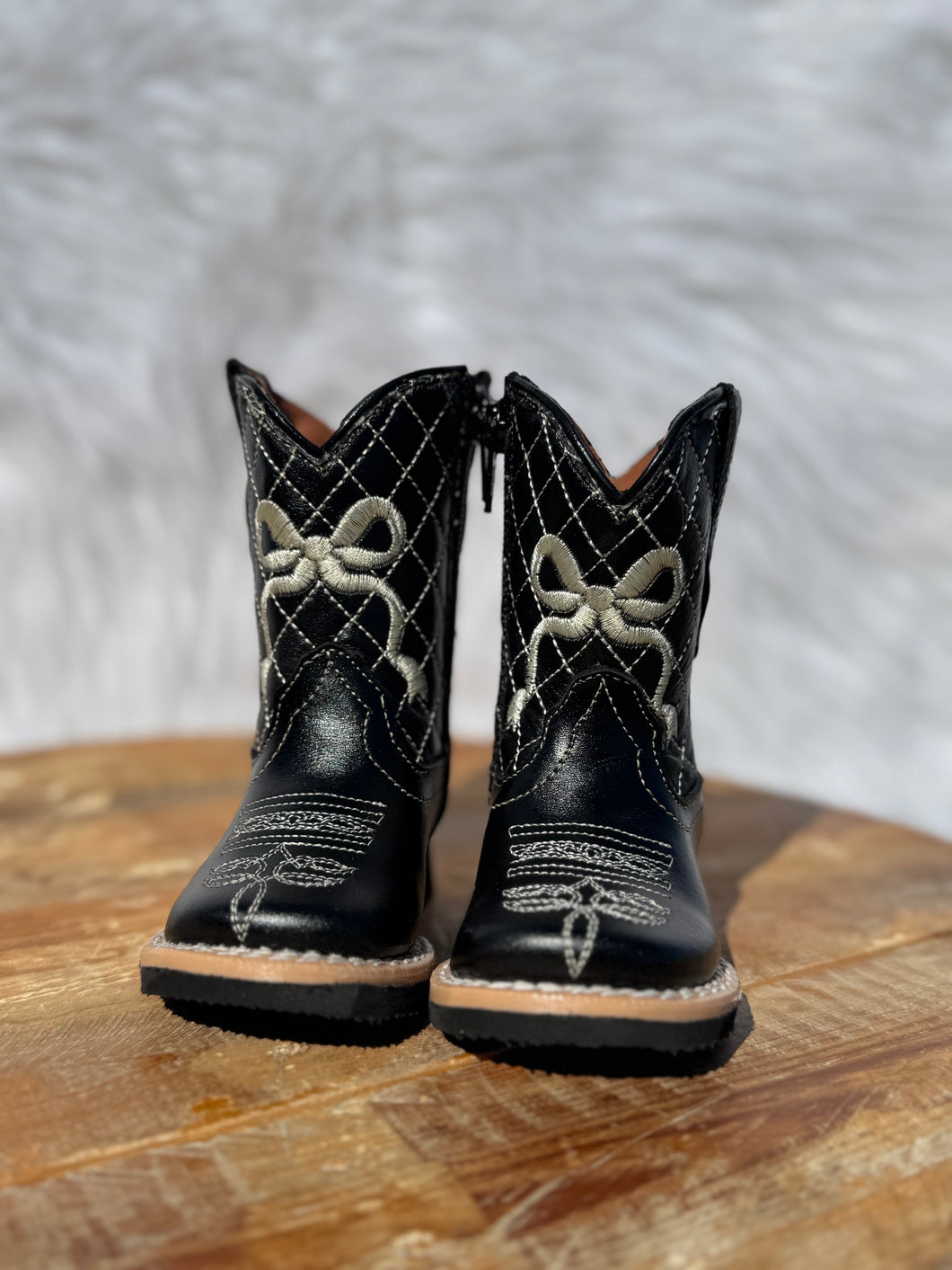 Black Bow Tanner Mark Boots