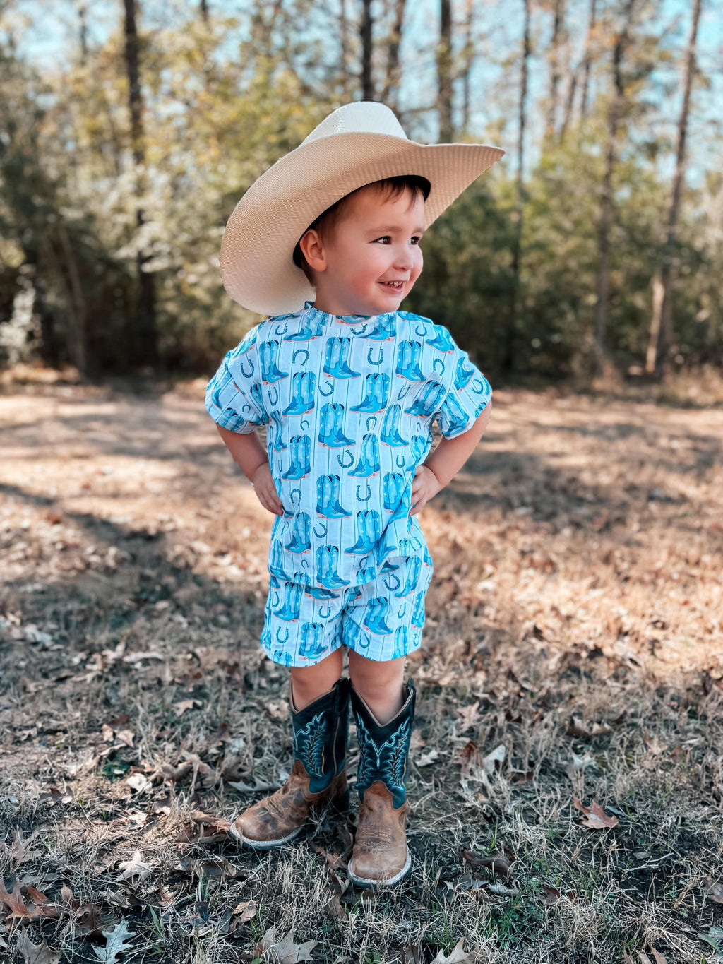 Blue wranglin' short set