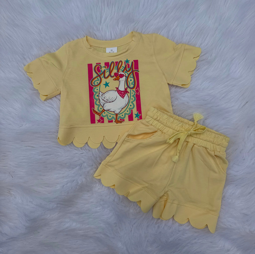 Silly Goose Scalloped Set
