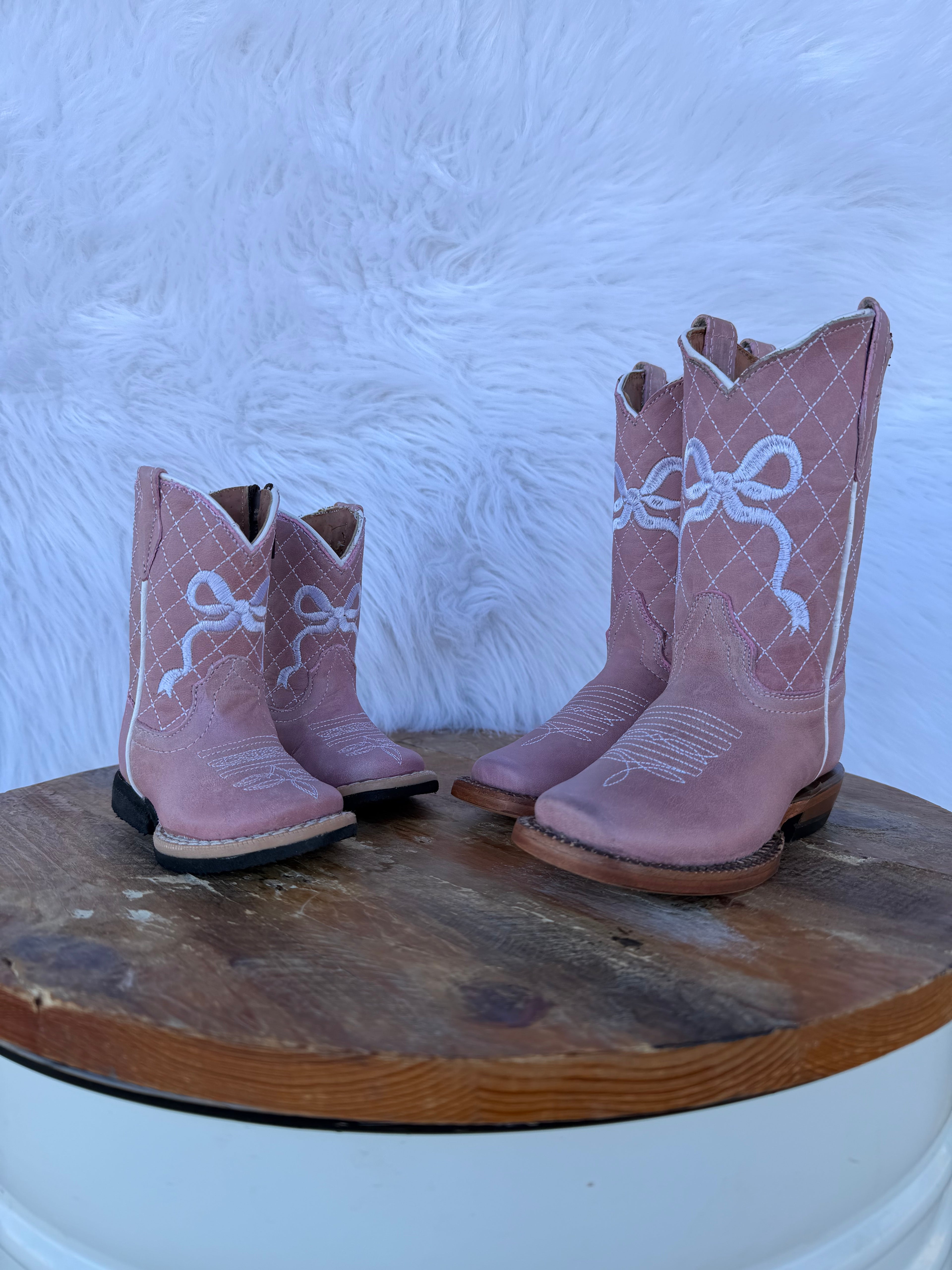Dusty Rose Bow Tanner Mark Boots