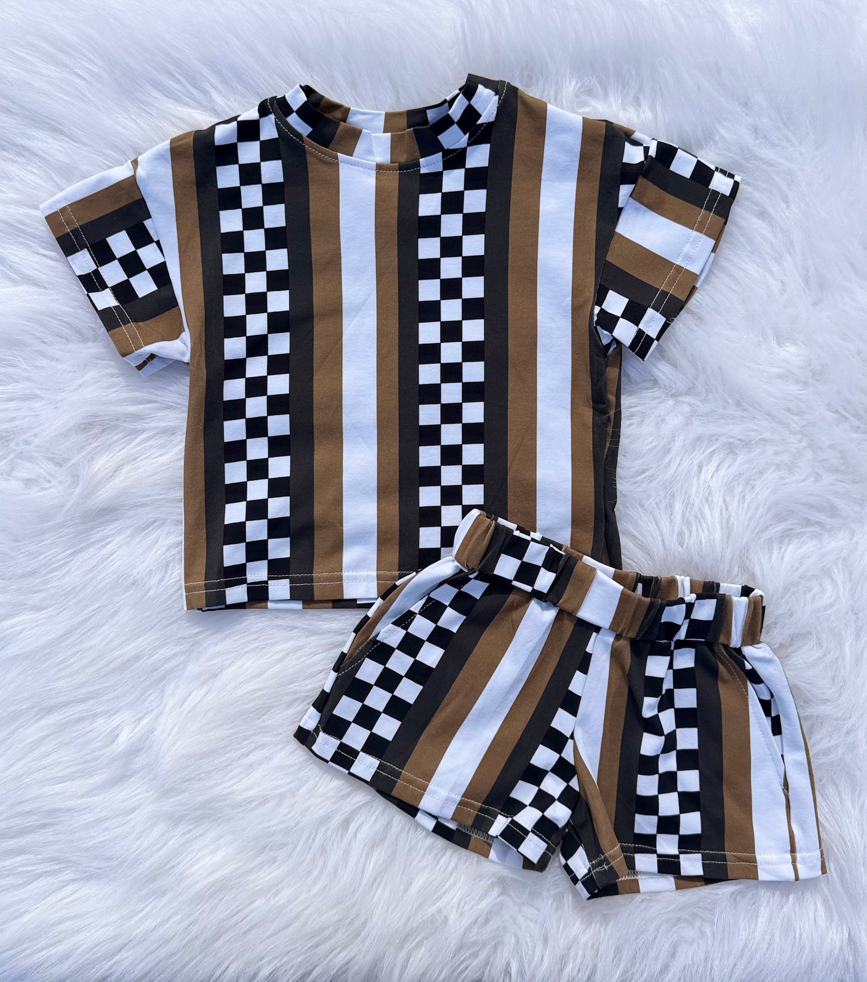Striped checkered short set