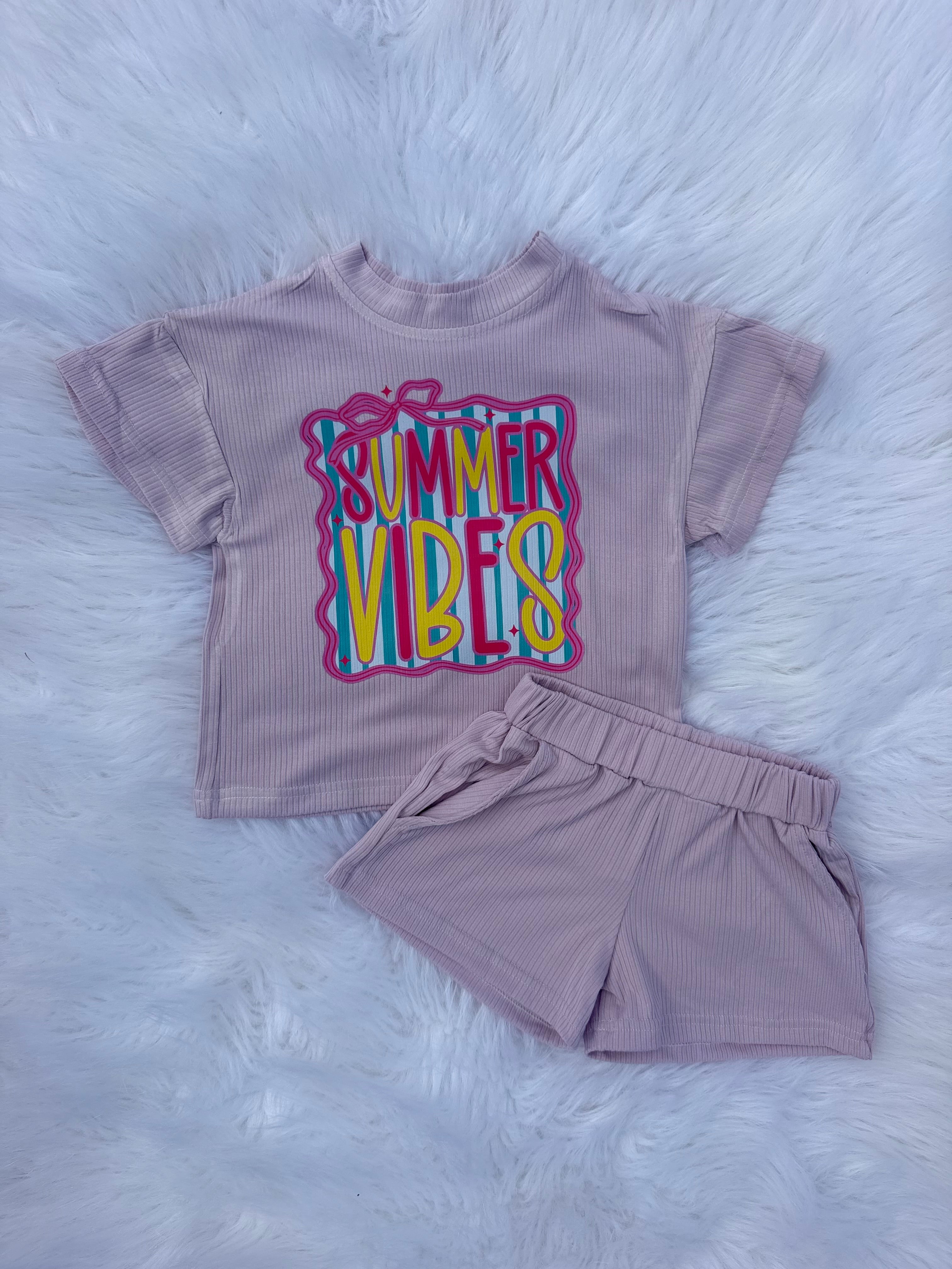 Summer Vibes short set
