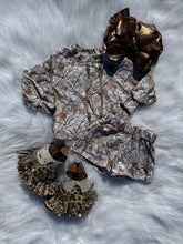 Load image into Gallery viewer, White Timber Set
