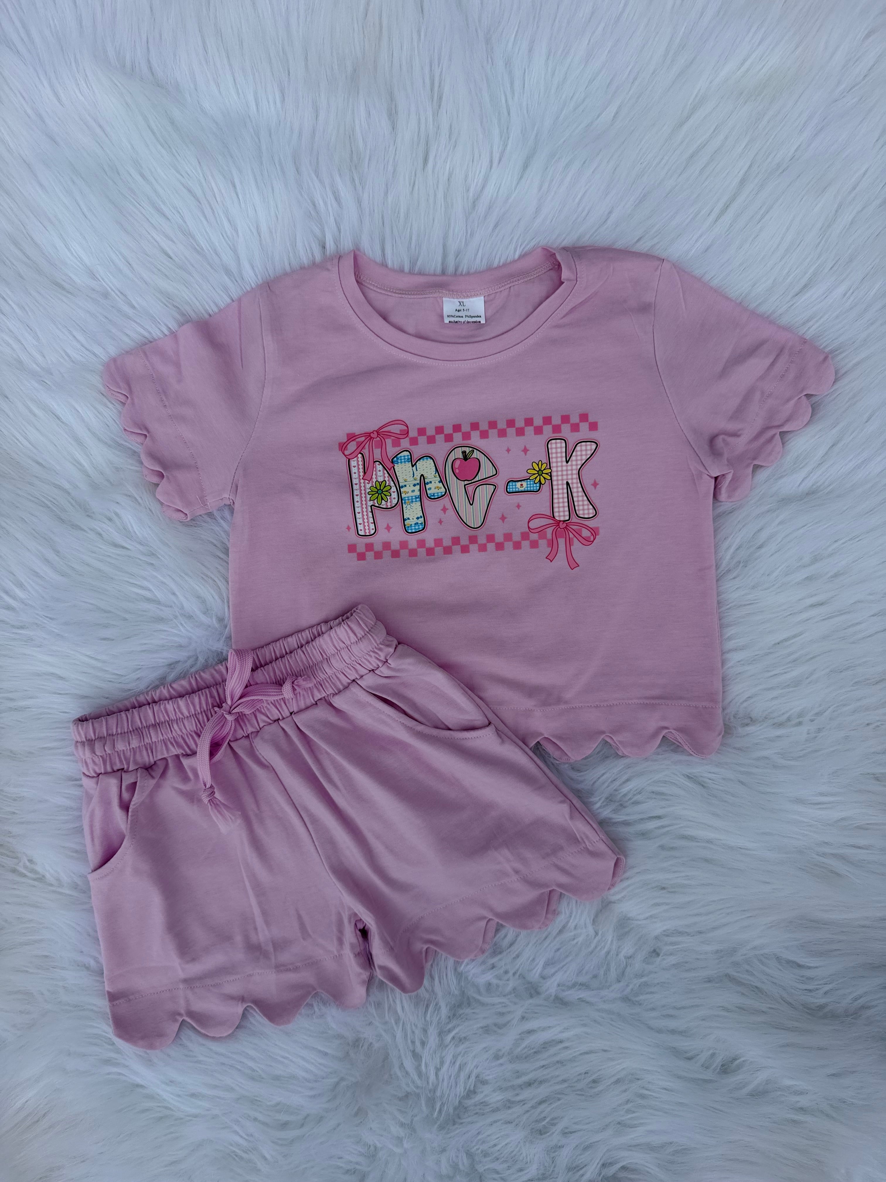 Pre-k thru 5th Scalloped Set (3 color options)