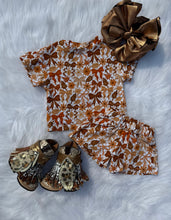 Load image into Gallery viewer, Pumpkin Spice Bows Oversized Set
