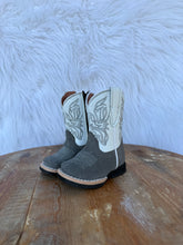 Load image into Gallery viewer, Grey Suede Tanner Mark Boots
