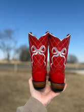 Load image into Gallery viewer, Red Bow Tanner Mark Boots
