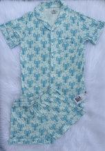Load image into Gallery viewer, Blue Ribbon Dreams Women&#39;s Bamboo Button Up PJ Set
