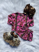 Load image into Gallery viewer, Pink Timber Set
