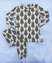 Load image into Gallery viewer, Christmas Tree Farm Bamboo Set
