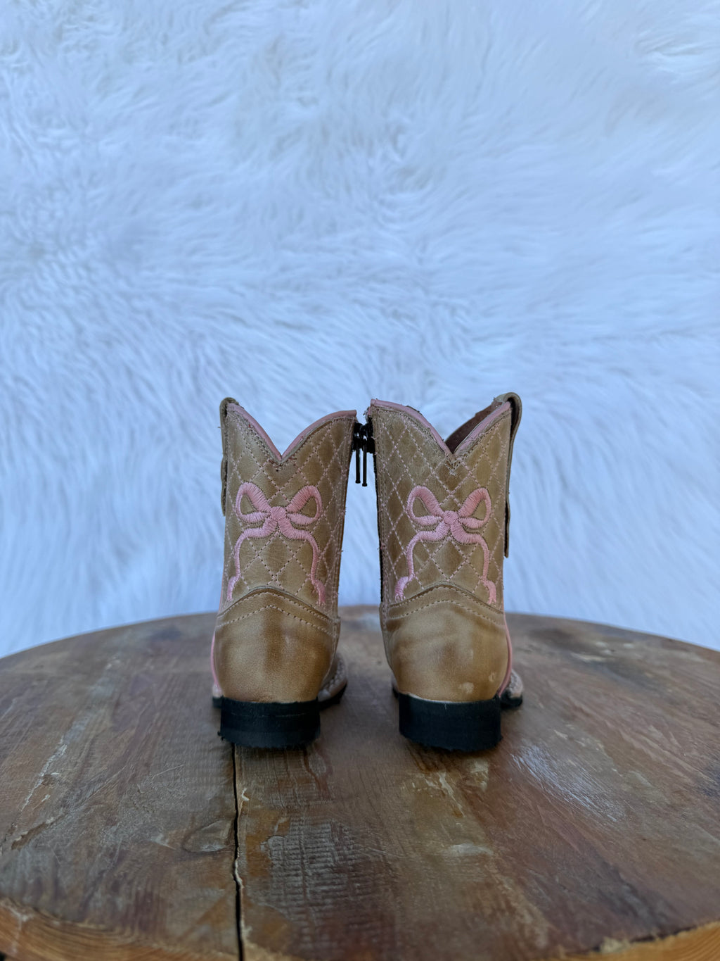 Tan Bow Tanner Mark Boots