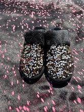 Load image into Gallery viewer, CC Slippers (Multiple options) (FINAL SALE)
