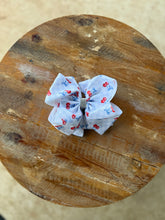 Load image into Gallery viewer, 4th Of July 7.5 inch bedazzled bows
